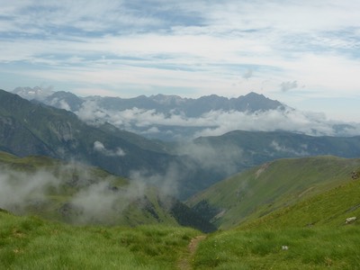 11 July Refuge de Lac d'Oo19.JPG