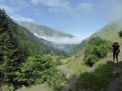 11 July Refuge de Lac d'Oo4.JPG