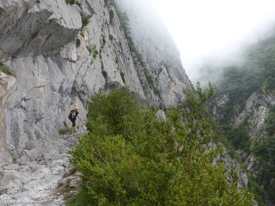 25 June Refuge d'Ayous6.JPG