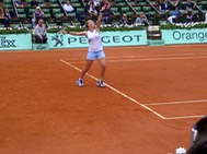 Kuznetsova serving