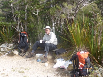 21 Mar Mackay Hut2.jpg